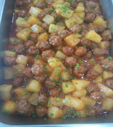 �人ѧУʳ�óа�����