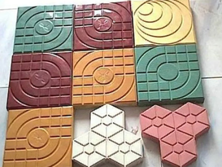 青海路面彩磚多少錢一平方,戶外彩磚制作