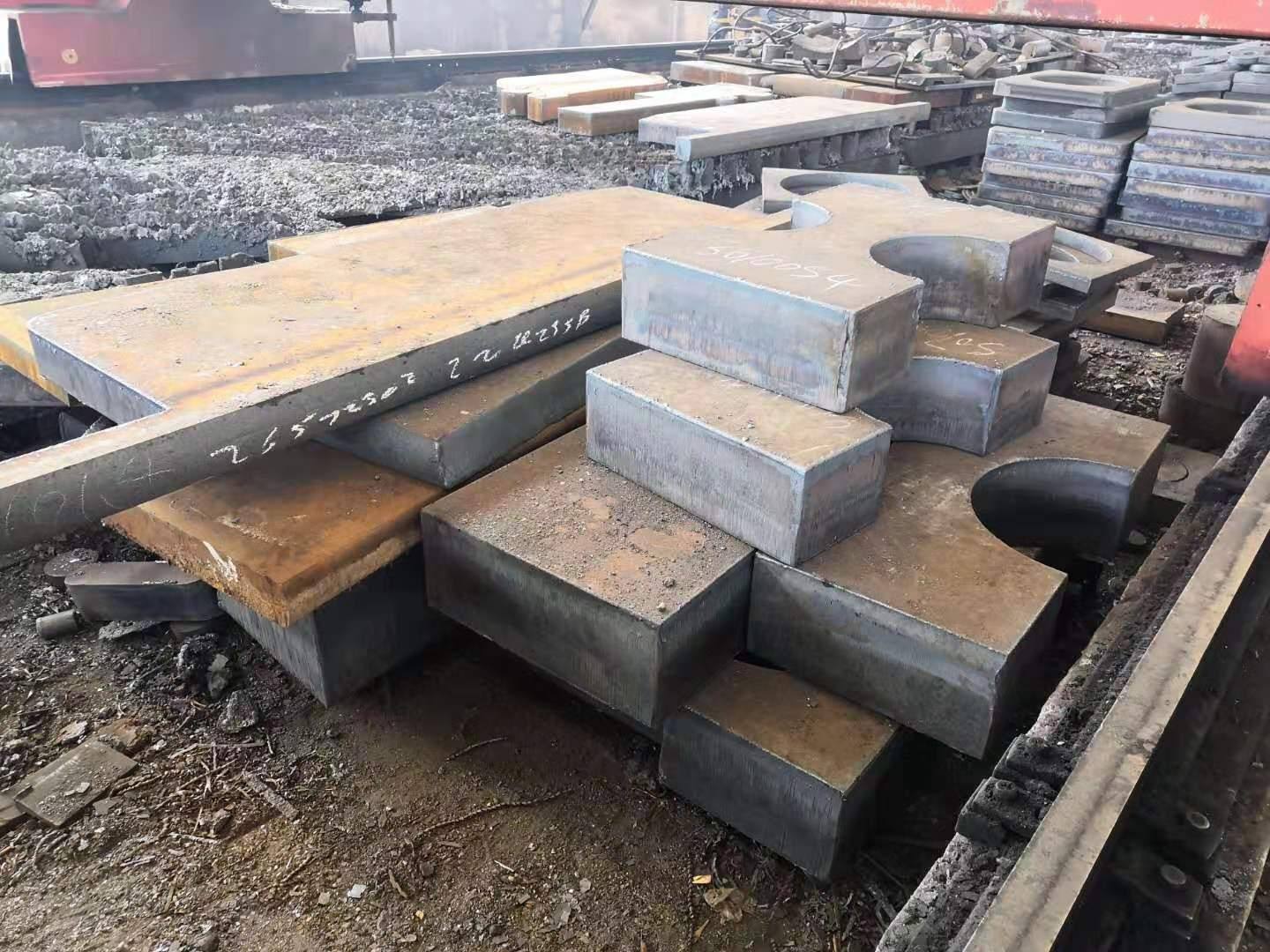 ���ݺ�ְ�ӹ�����Ǯ