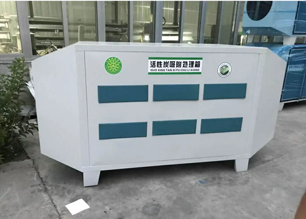 �����������м������