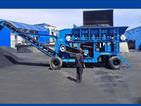 河北移動式煤炭粉碎機制造廠,移動式煤炭粉碎機廠家