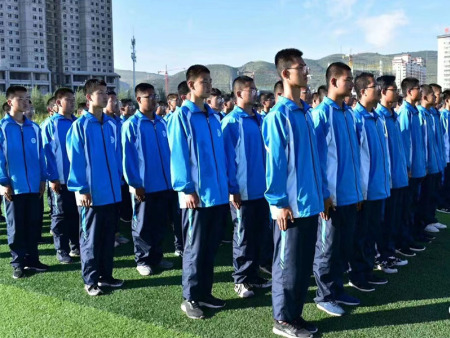 陇南初中军训多久